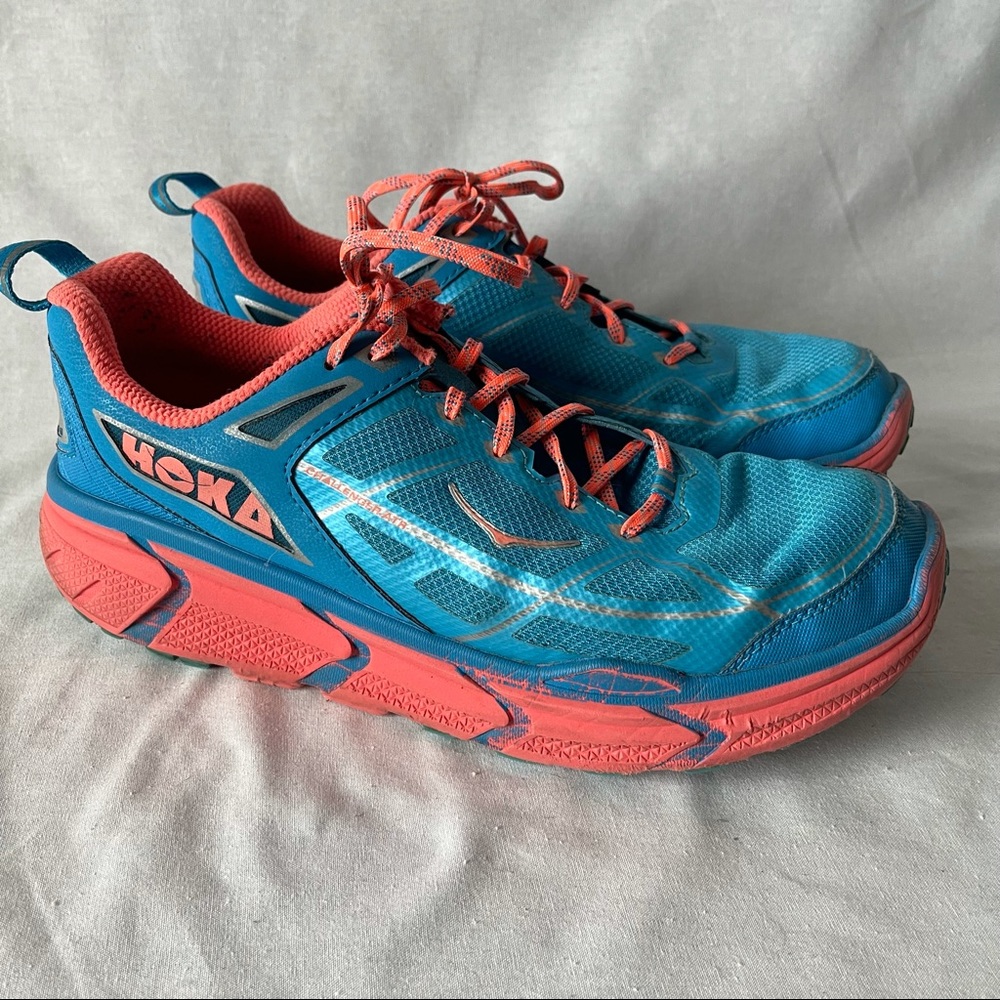 Hoka Challenger ATR ladies sz 10.5